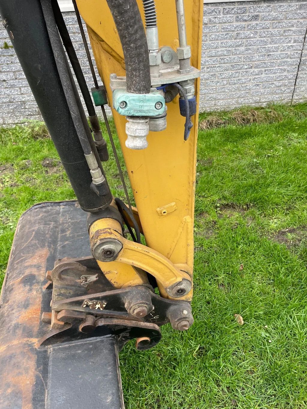 Caterpillar 302.4D graafmachine Yanmar 2400 kg!