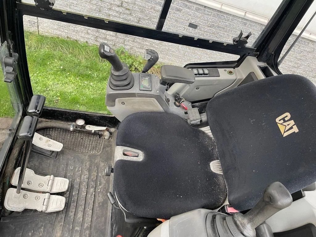 Caterpillar 302.4D graafmachine Yanmar 2400 kg!
