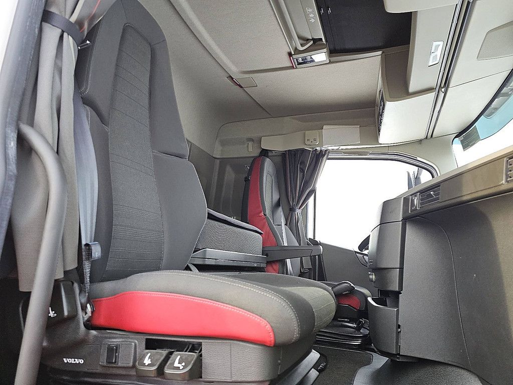 VOLVO FH 500 6x2 steered pto+hydr