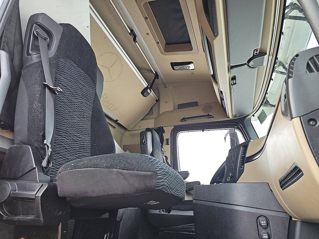 MERCEDES-BENZ ACTROS 1848 LS