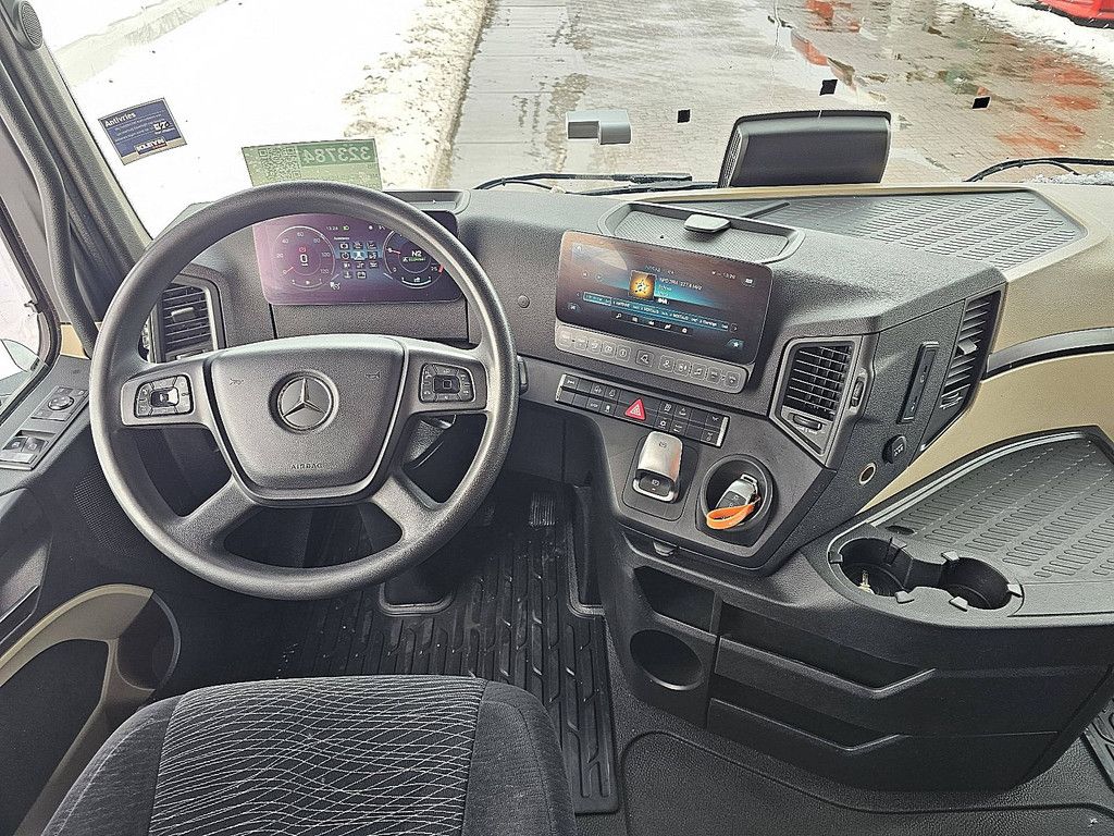 MERCEDES-BENZ ACTROS 1848 LS