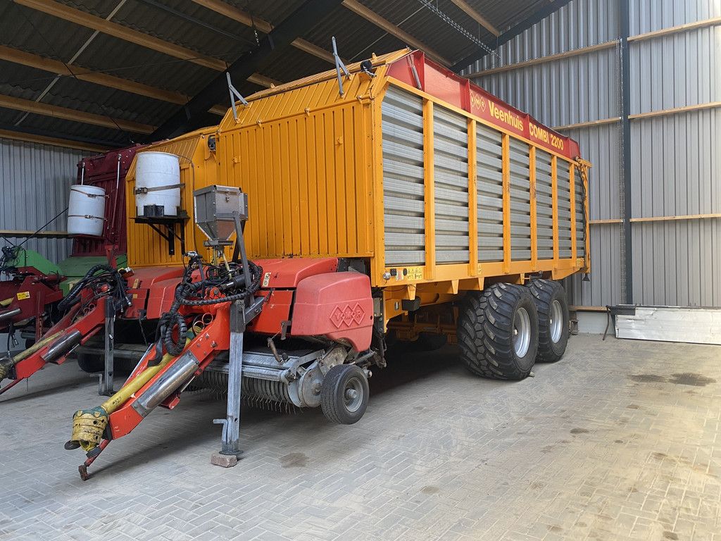 VEENHUIS COMBI 2200