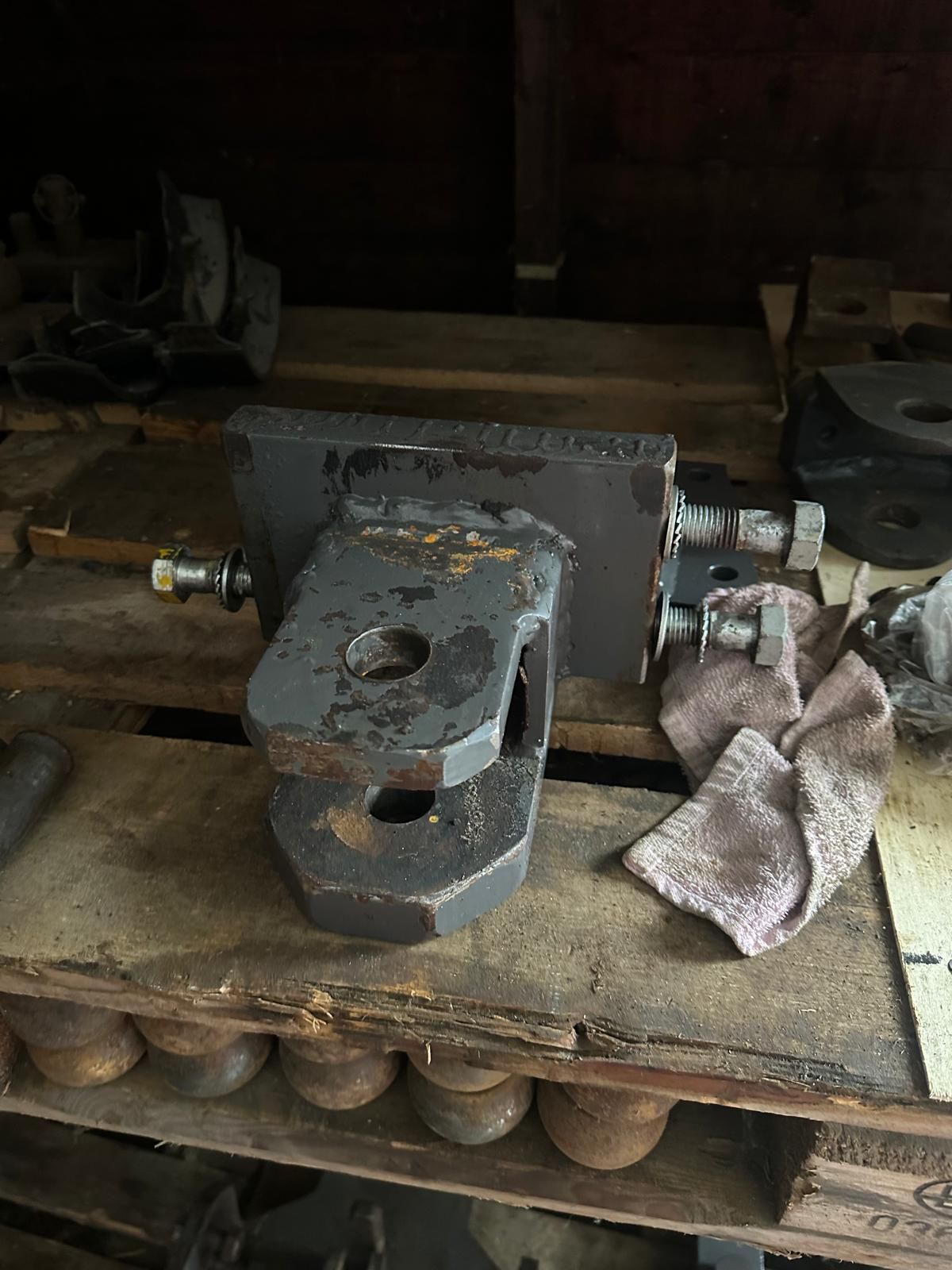 Fendt gewichten ondertrekhaak kipperknobbel