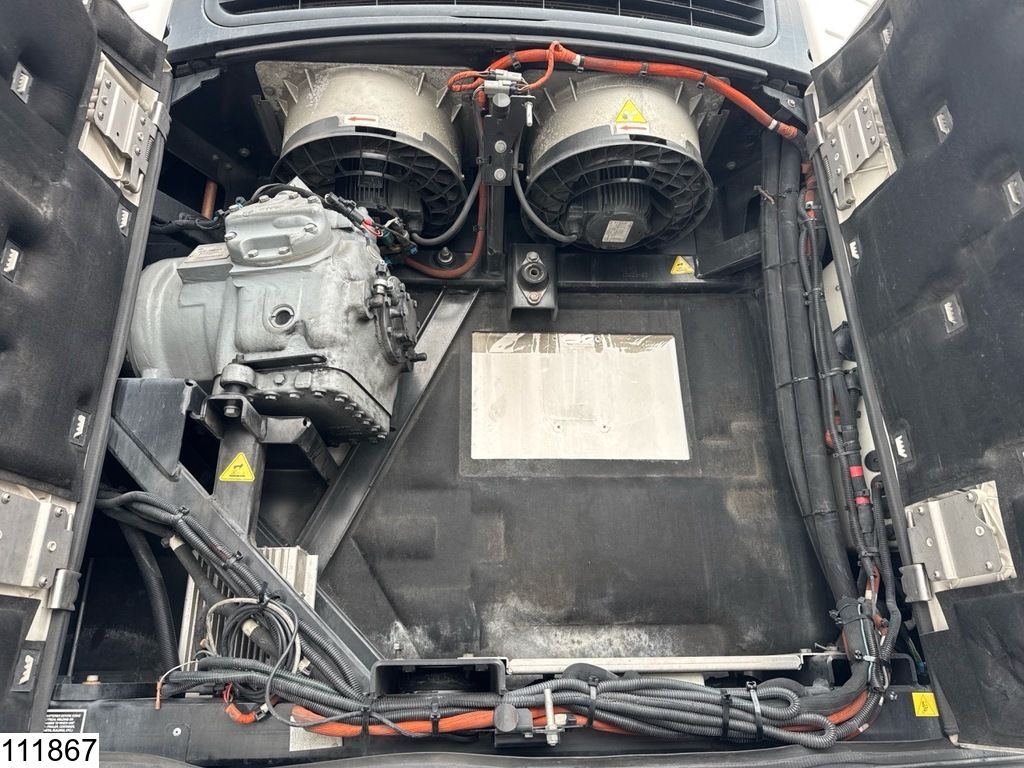 Chereau Koel vries Carrier Vector 1950 Mt, Dhollandia