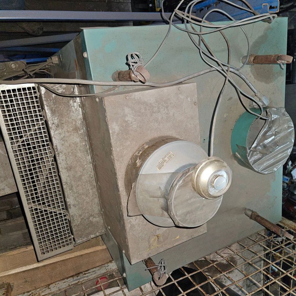 Diversen Werkplaats heater. Type MA30G.