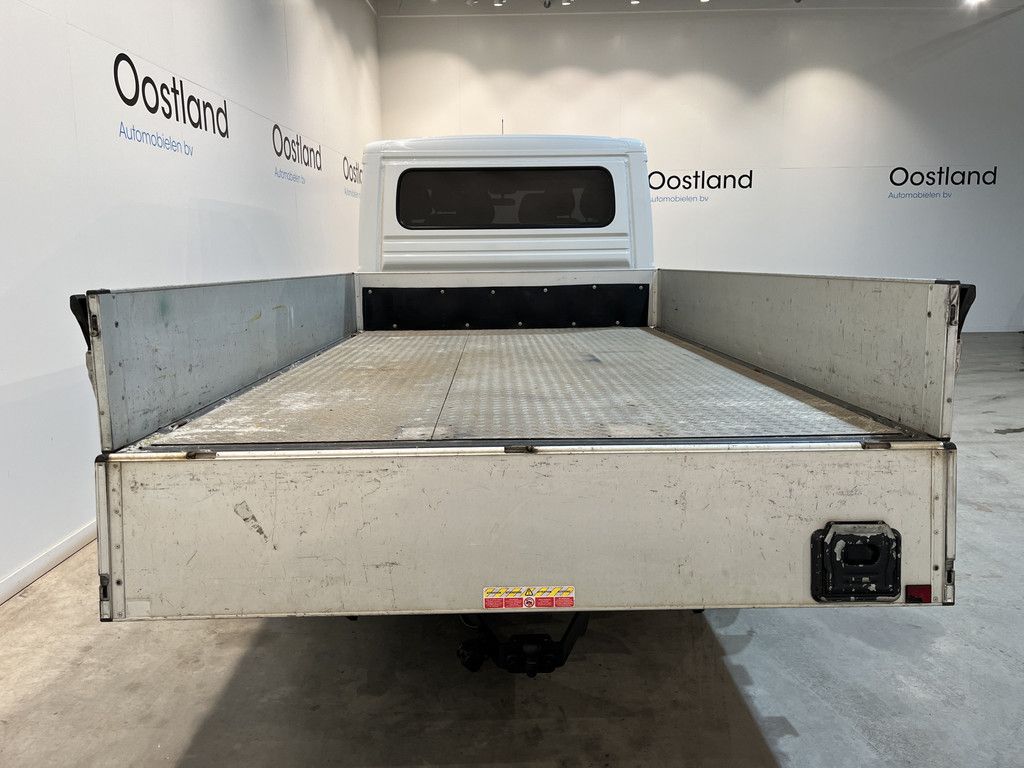 Peugeot Boxer 2.2 BlueHDi 165 PK L4 Pro Zwaar DC Dubbel Cabine Open Laadbak / Luchtvering / Trekhaak 3.000 KG / Airco / Cruise Control / Navigatie