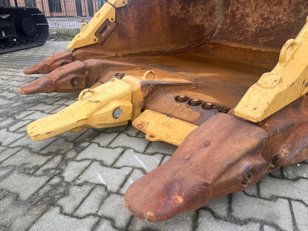 CAT 390 JC-linkage Extreme Duty Bucket