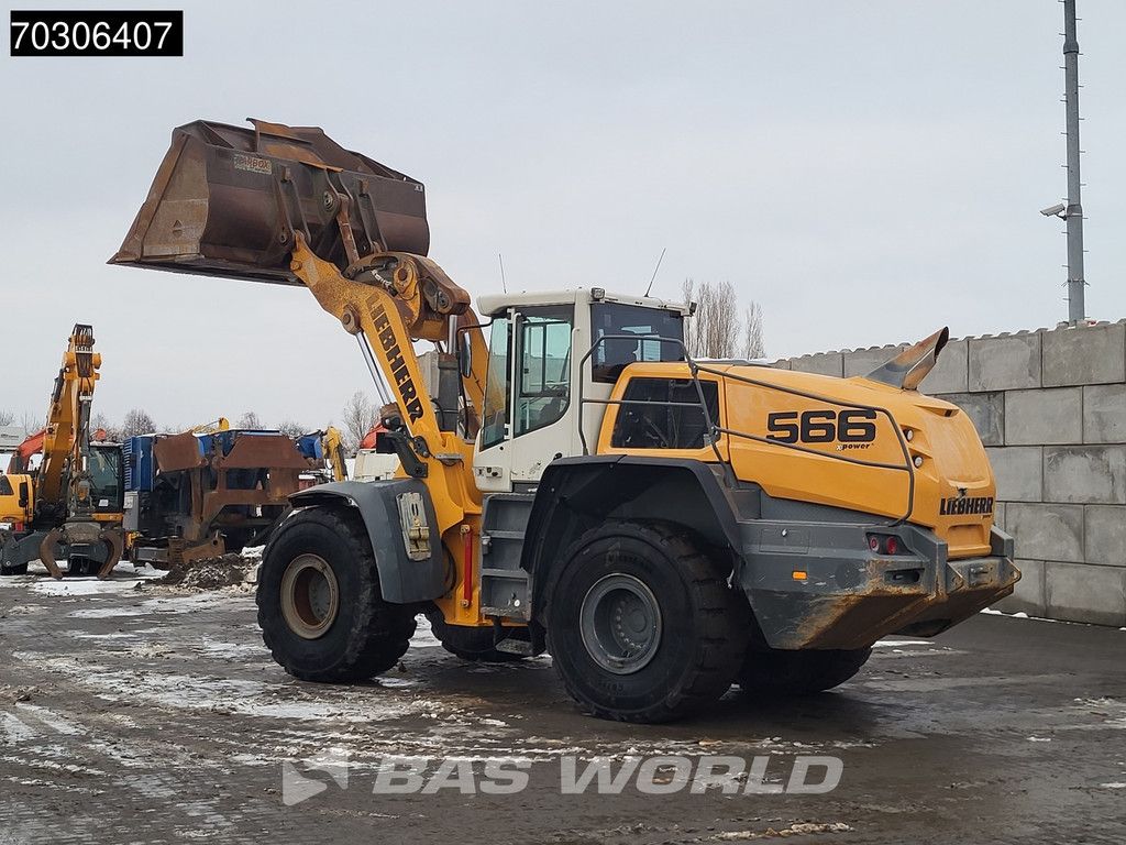 Liebherr L566