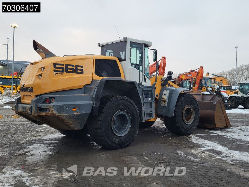 Liebherr L566