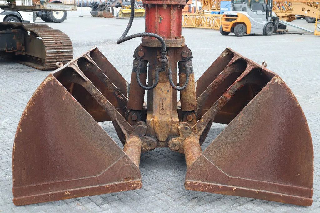 Sennebogen 860R | 860 R | CLAMSHELL BUCKET