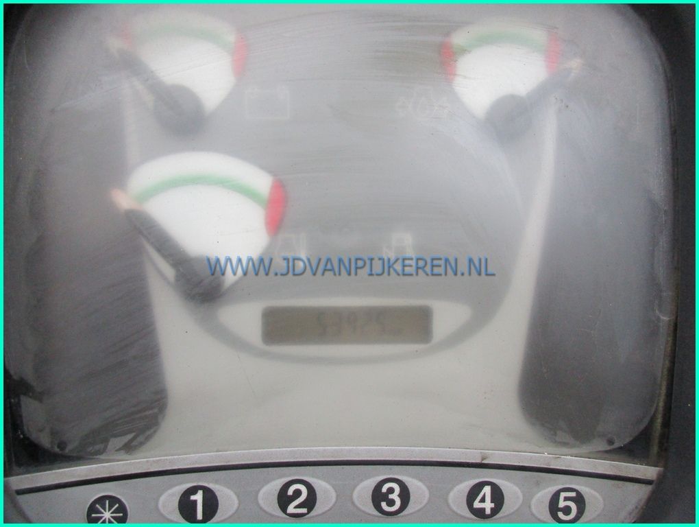 2x Hyster H4.00XM 4t + 4.5t sideshift+vorkenspreider+cabine