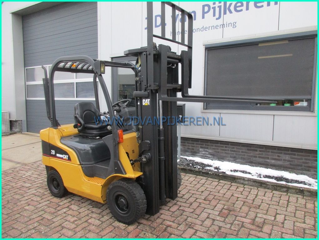 Caterpillar DP20CN compact diesel triplex4.75m+sideshift+7432uur