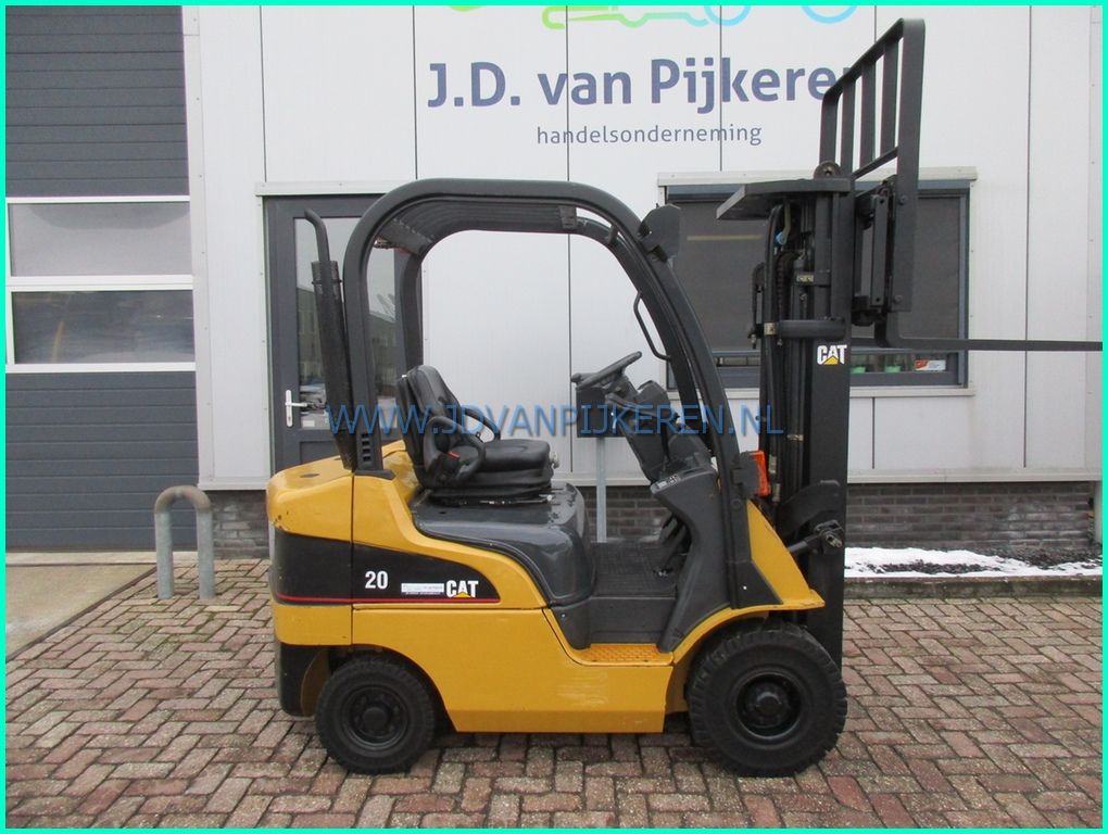 Caterpillar DP20CN compact diesel triplex4.75m+sideshift+7432uur