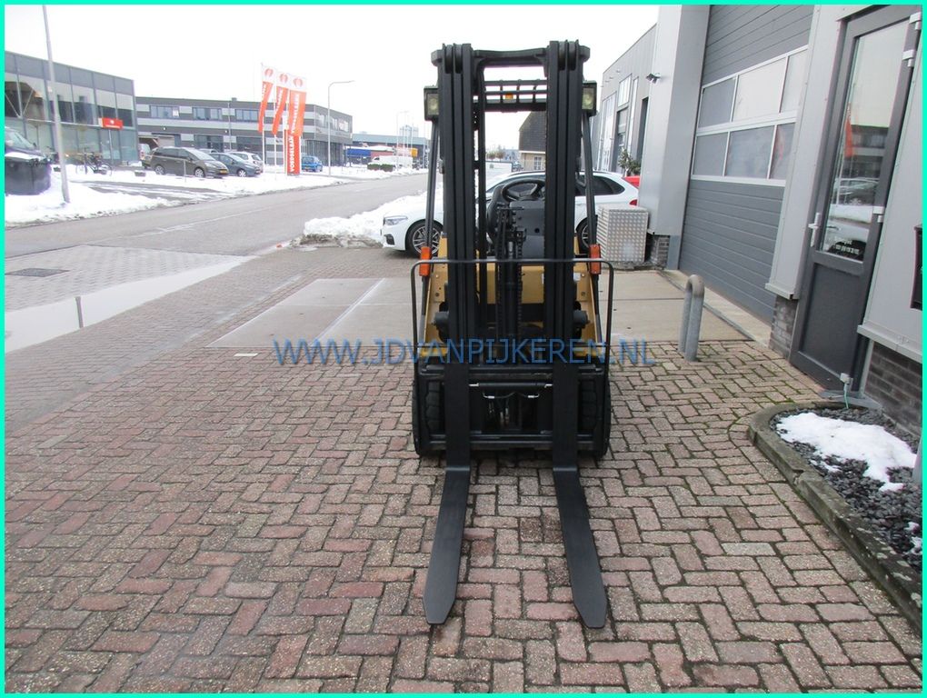 Caterpillar DP20CN compact diesel triplex4.75m+sideshift+7432uur