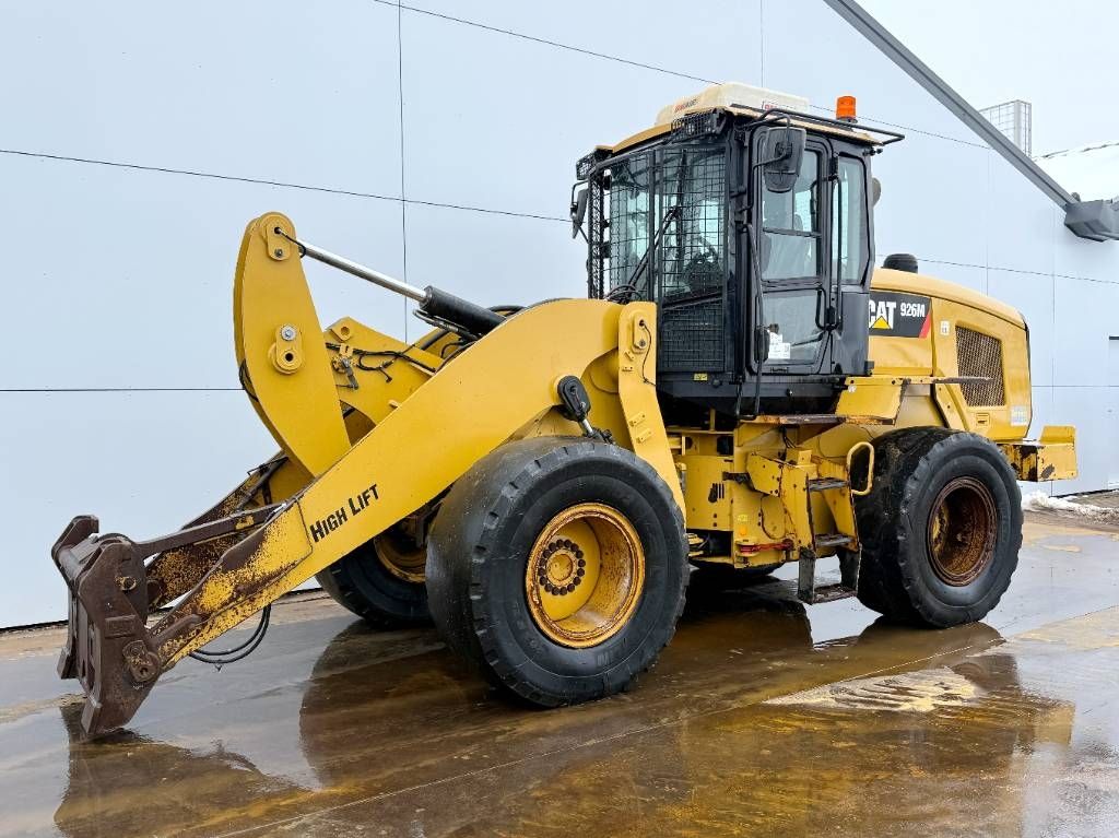 CAT 926M - Dutch Machine / Automatic Greasing