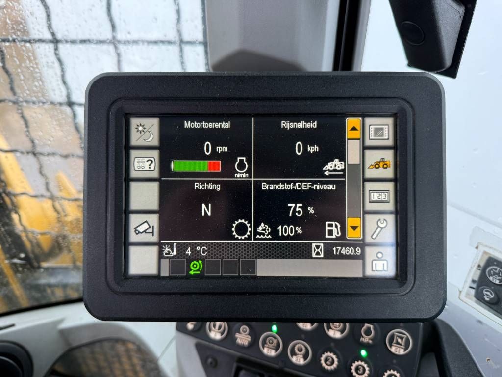 CAT 926M - Dutch Machine / Automatic Greasing