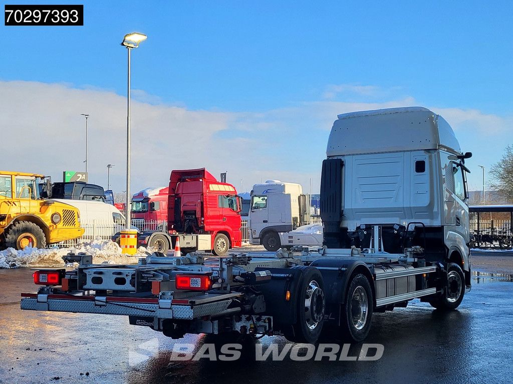 Iveco S-Way 500 6X2 BDF SDG Steering Axle 2000kg underfold tailgate Automatic EURO 6