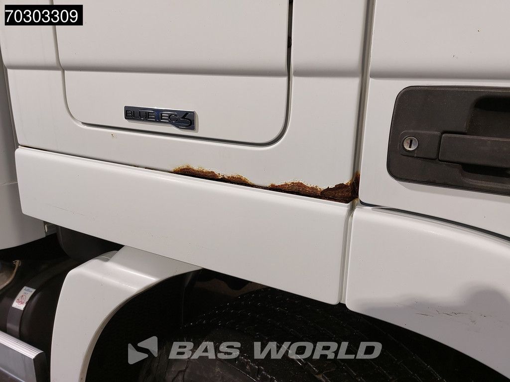 Mercedes Actros Actros 1832 4X2 MP3 sleepercab 2000kg Ladebordwand Full air suspension Euro 5