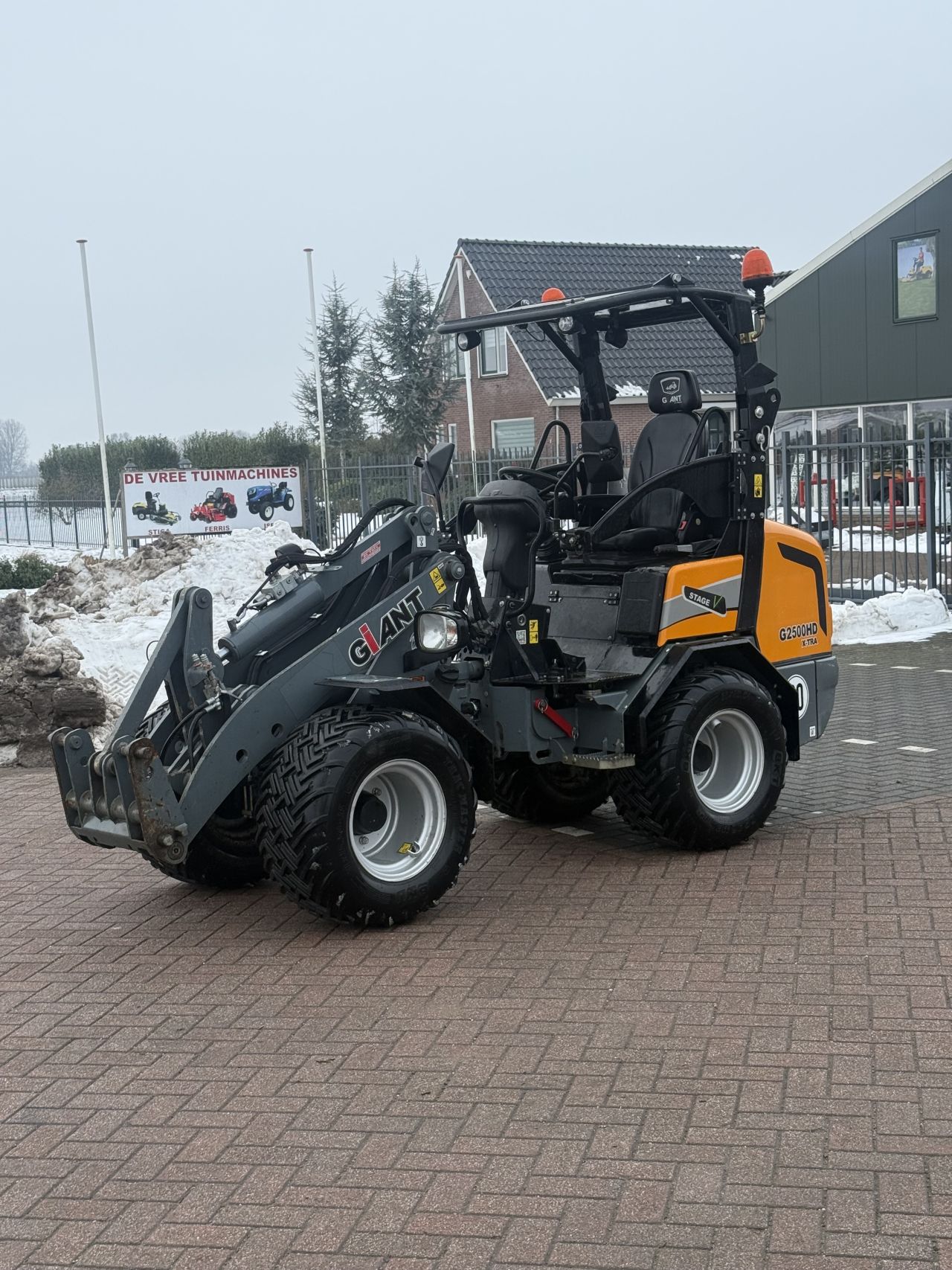 Giant g2500 extra HD ( 580 uur )