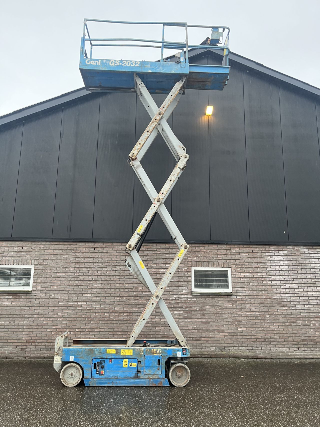 Genie 2032 elektrische schaarhoogwerker