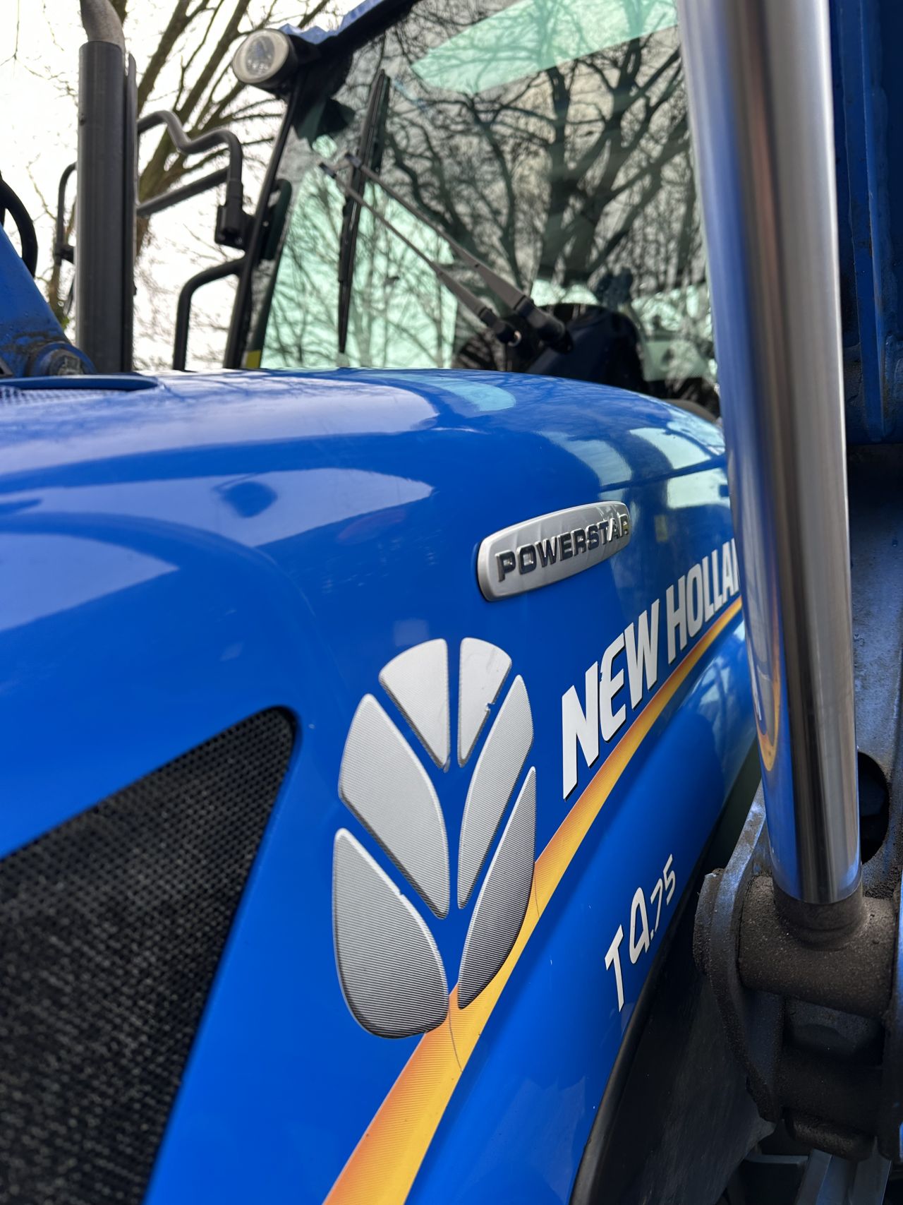 New Holland T4.75 Powerstar