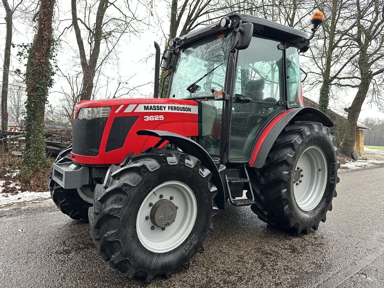 Massey Ferguson 3625