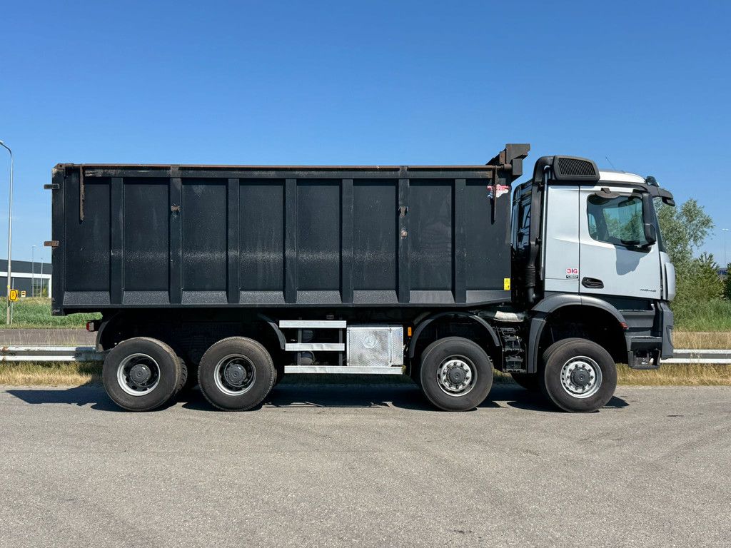 MercedesBenz Arocs 4848 8x8 tipper