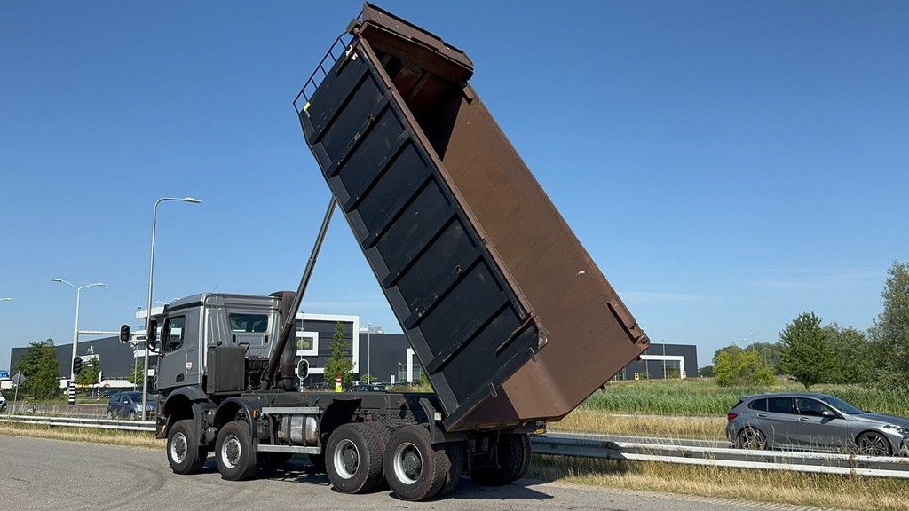 MercedesBenz Arocs 4848 8x8 tipper