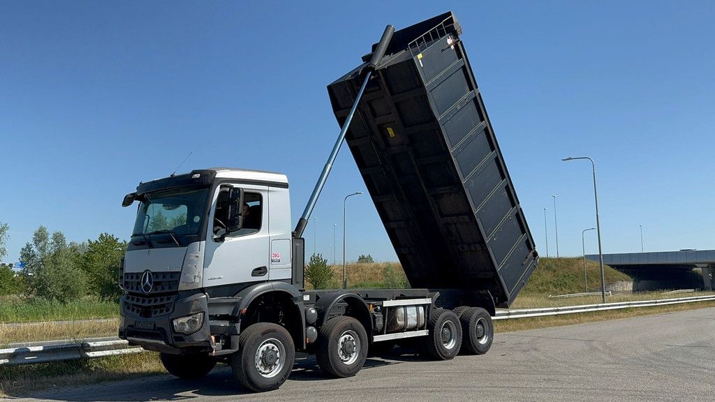 MercedesBenz Arocs 4848 8x8 tipper