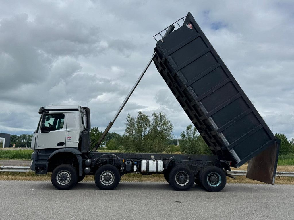 MercedesBenz Arocs 4848 8x8