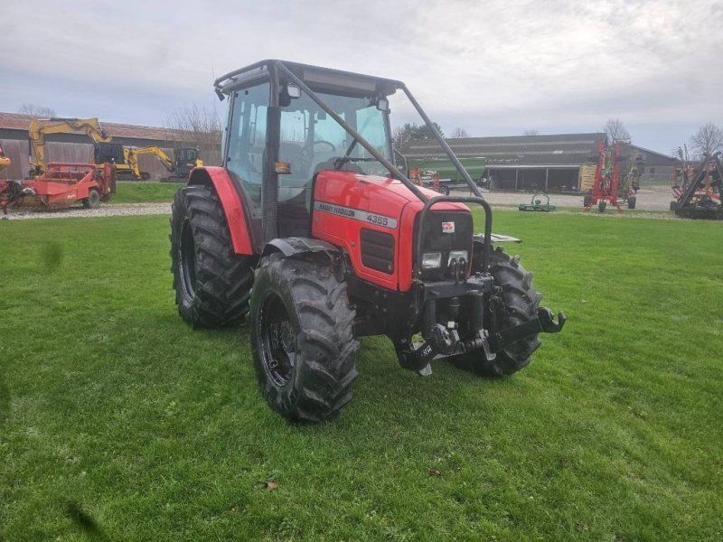 Massey Ferguson 4355