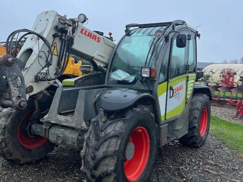 Claas Scorpion 7040 VP