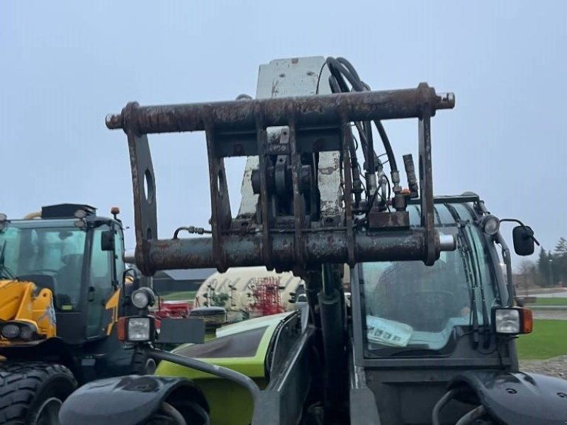 Claas Scorpion 7040 VP