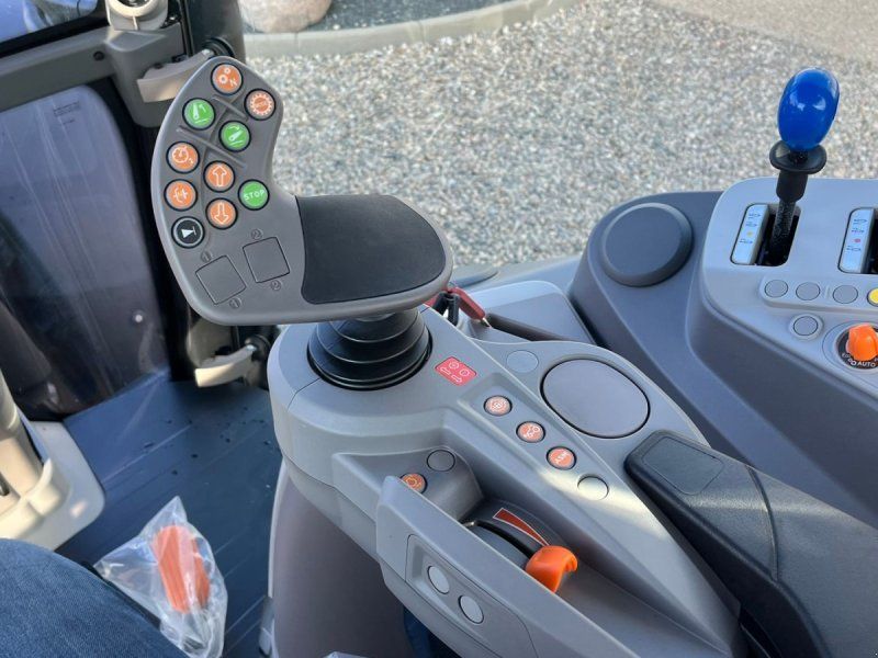 Deutz-Fahr Agrotron 6205G New and Un