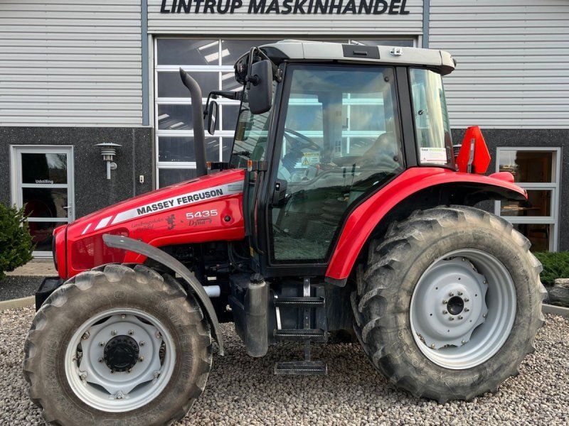 Massey Ferguson 5435 Stepnose med utrolig godt udsyn. Dyna 4. Handy velholdt tra