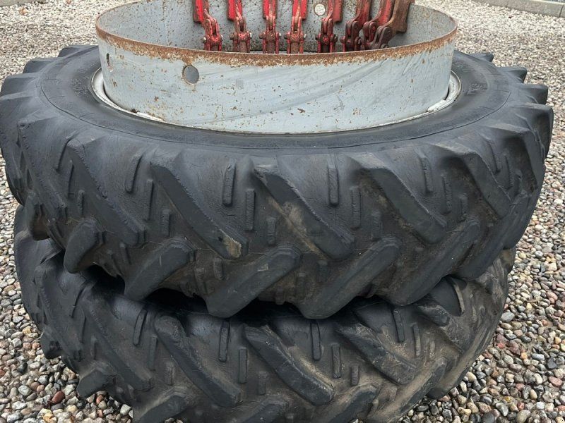 13.6-38 Med ring og 8 låse