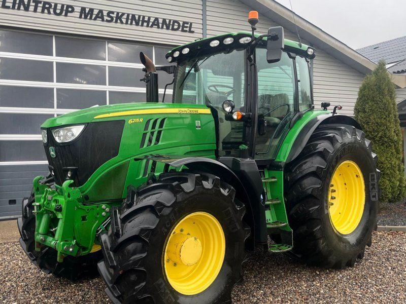 John Deere 6215R Med frontlift