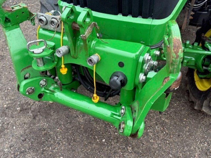 John Deere 5105GF FRONTLIFT. HJUL MED GRÆSDÆK MEDFØLGER