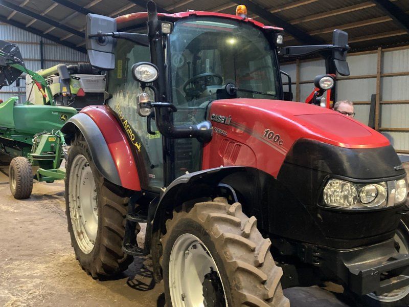 Case IH Farmall 100C