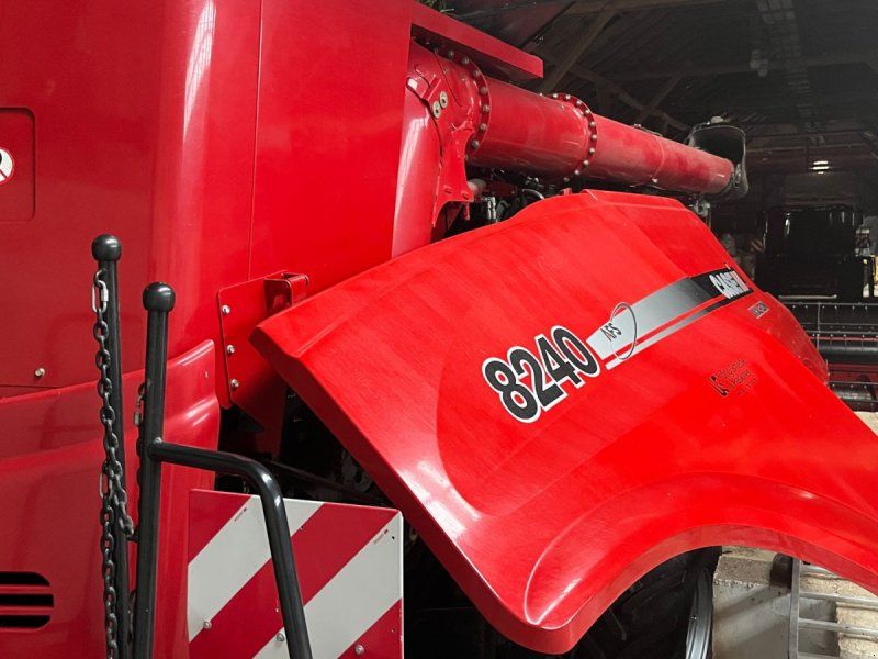 Case IH 8240