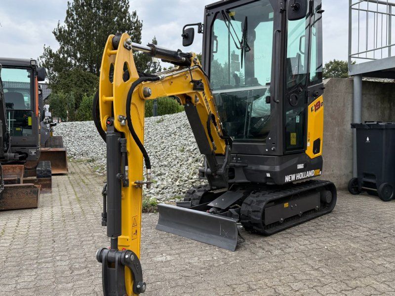 New Holland E19D CAB AG