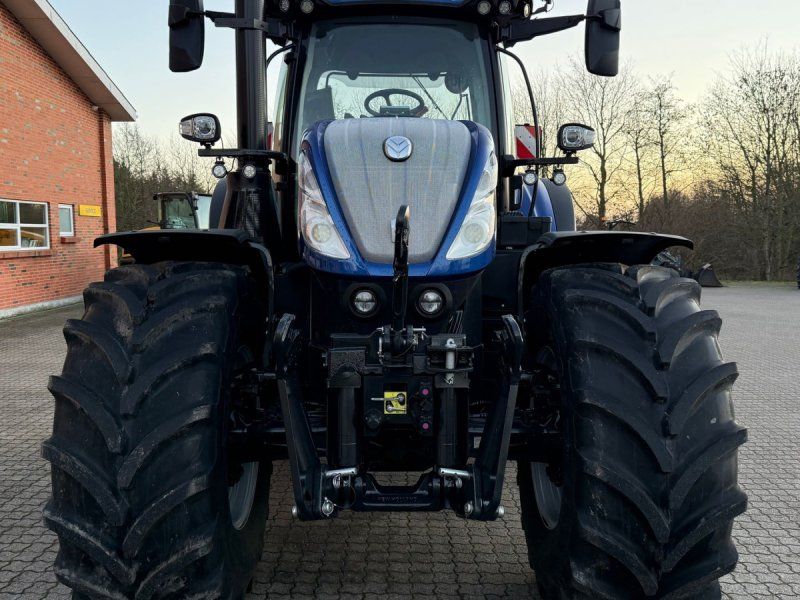 New Holland T7.300 AC Gen