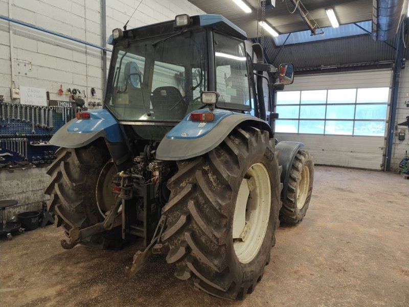 New Holland TS100