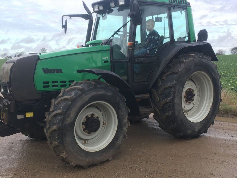 Valtra 6650 Hi-Tech
