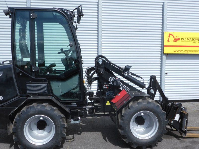 Giant G2700 X-TRA HD PLUS