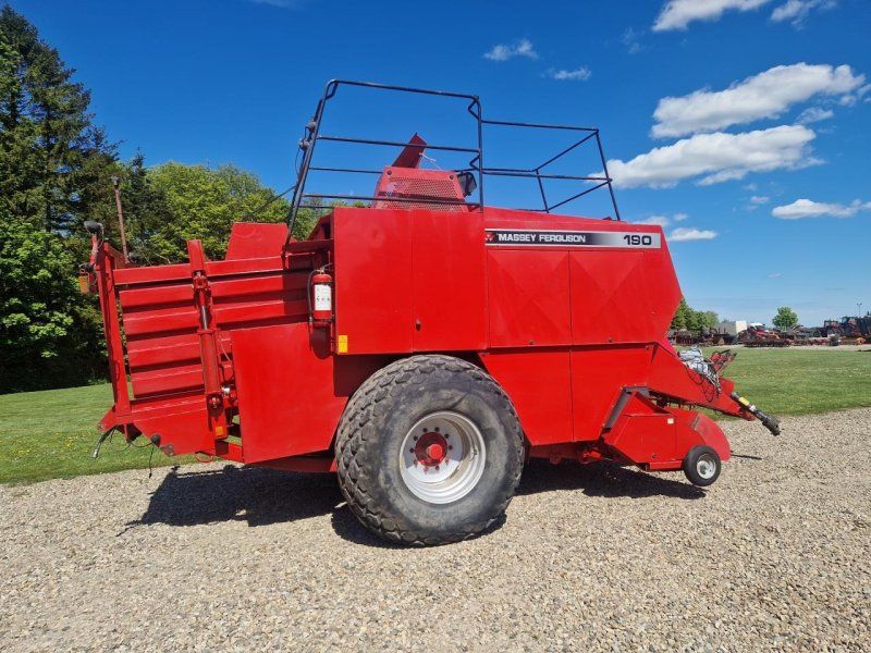 Massey Ferguson LB190