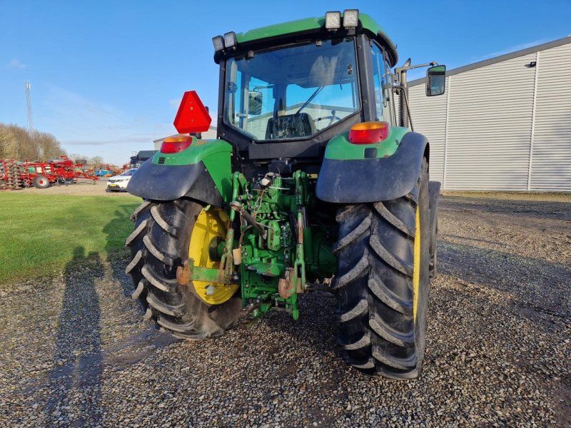 John Deere 6220 SE