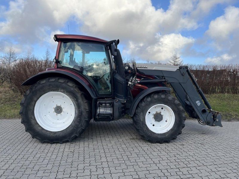 Valtra N 174