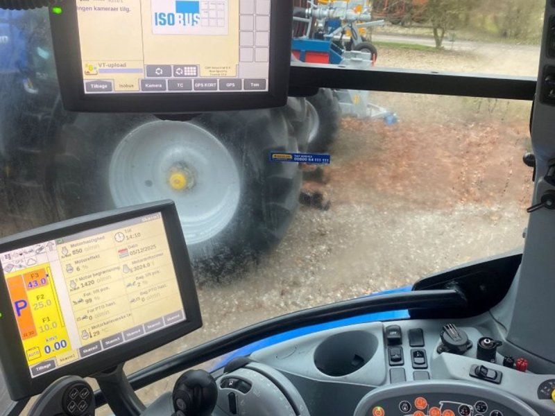 New Holland T7.270 AutoCommand