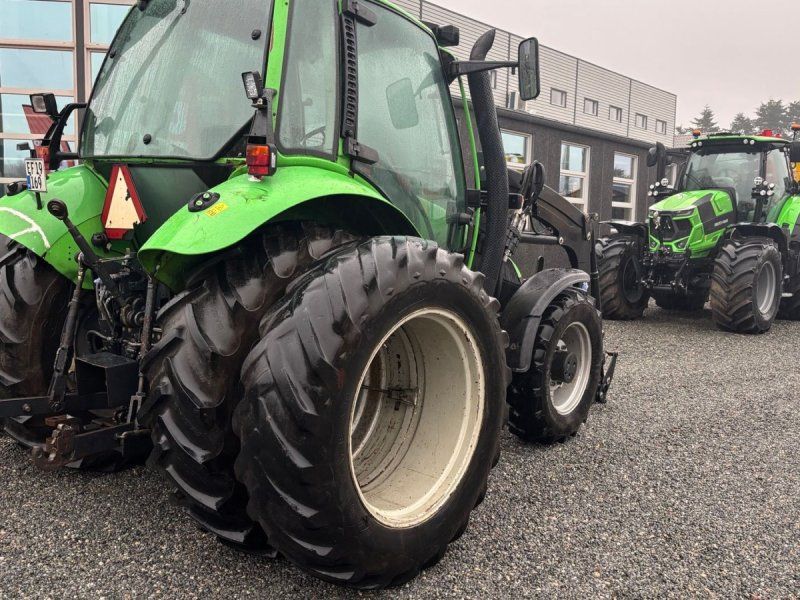 Deutz-Fahr DX 4.70 På vej ind